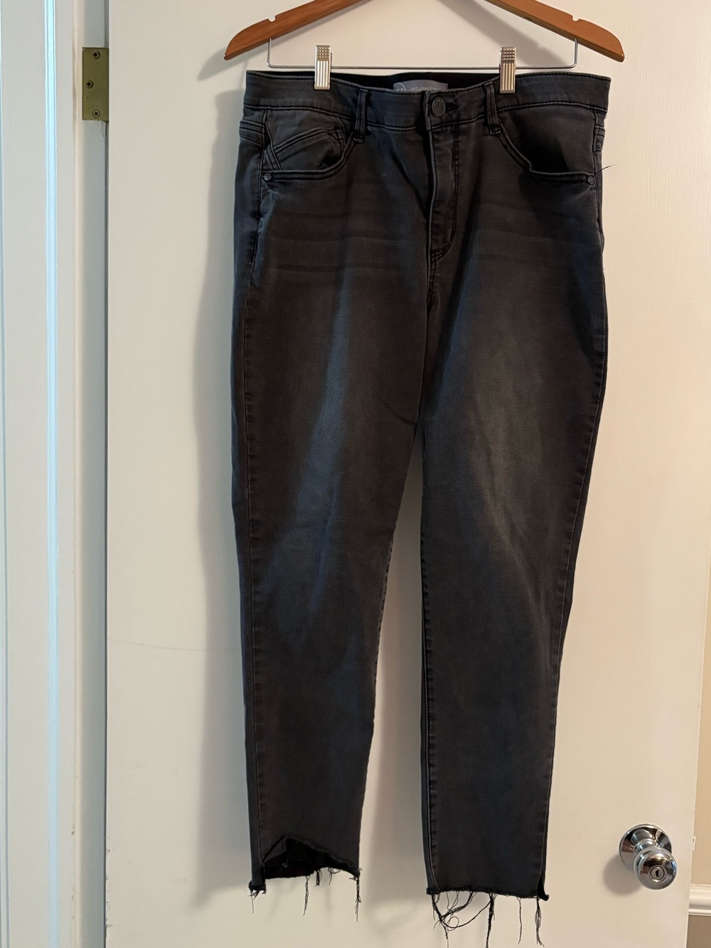 Denim Black Ankle Crop Jeans